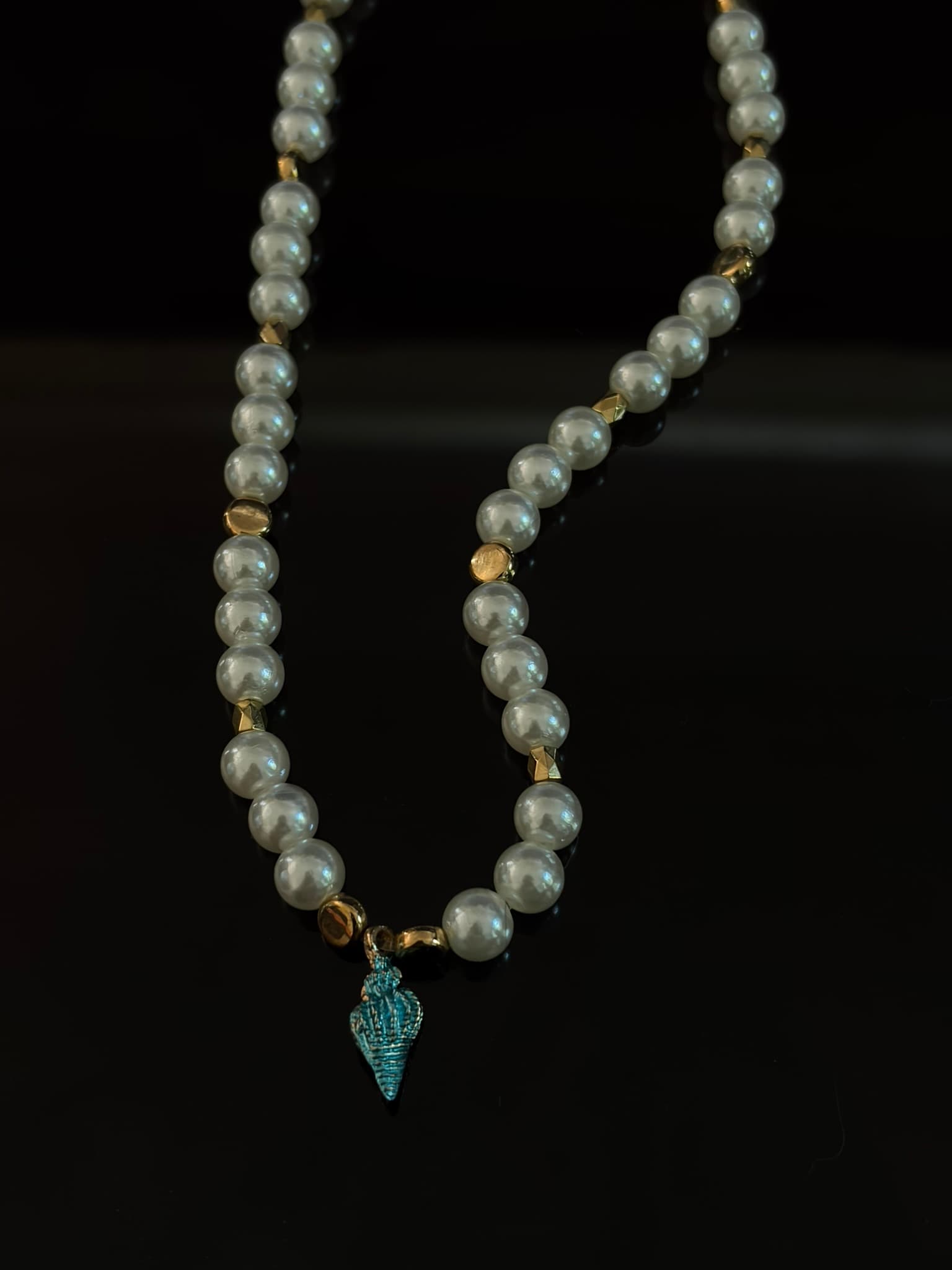 Pearl Turquoise Shell Necklace 3