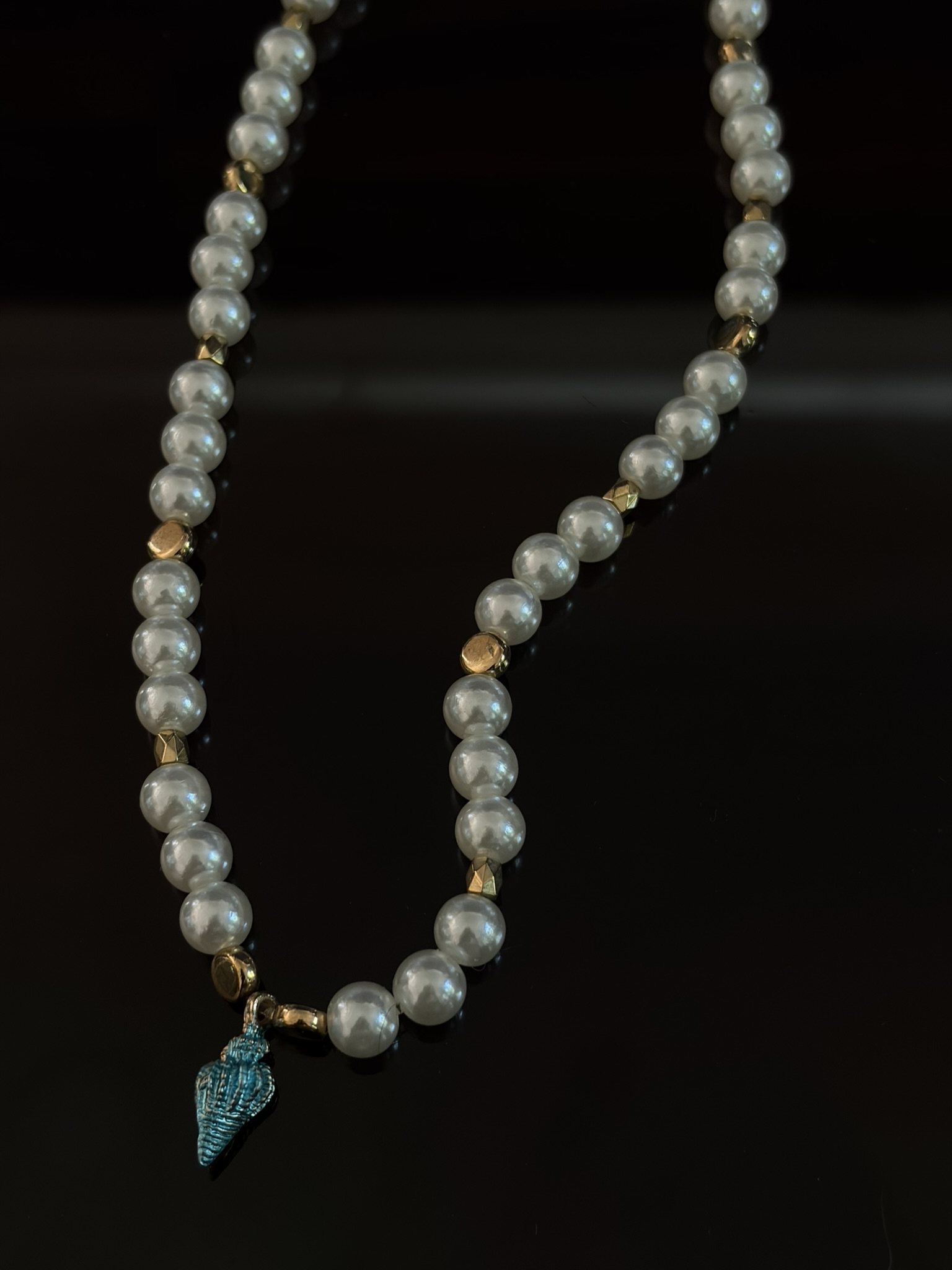 Pearl Turquoise Shell